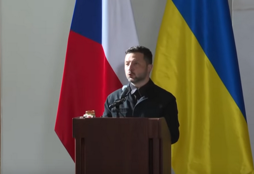 "Ми знаємо, на що вони готові", - Зеленський зробив заяву про парад у Москві 